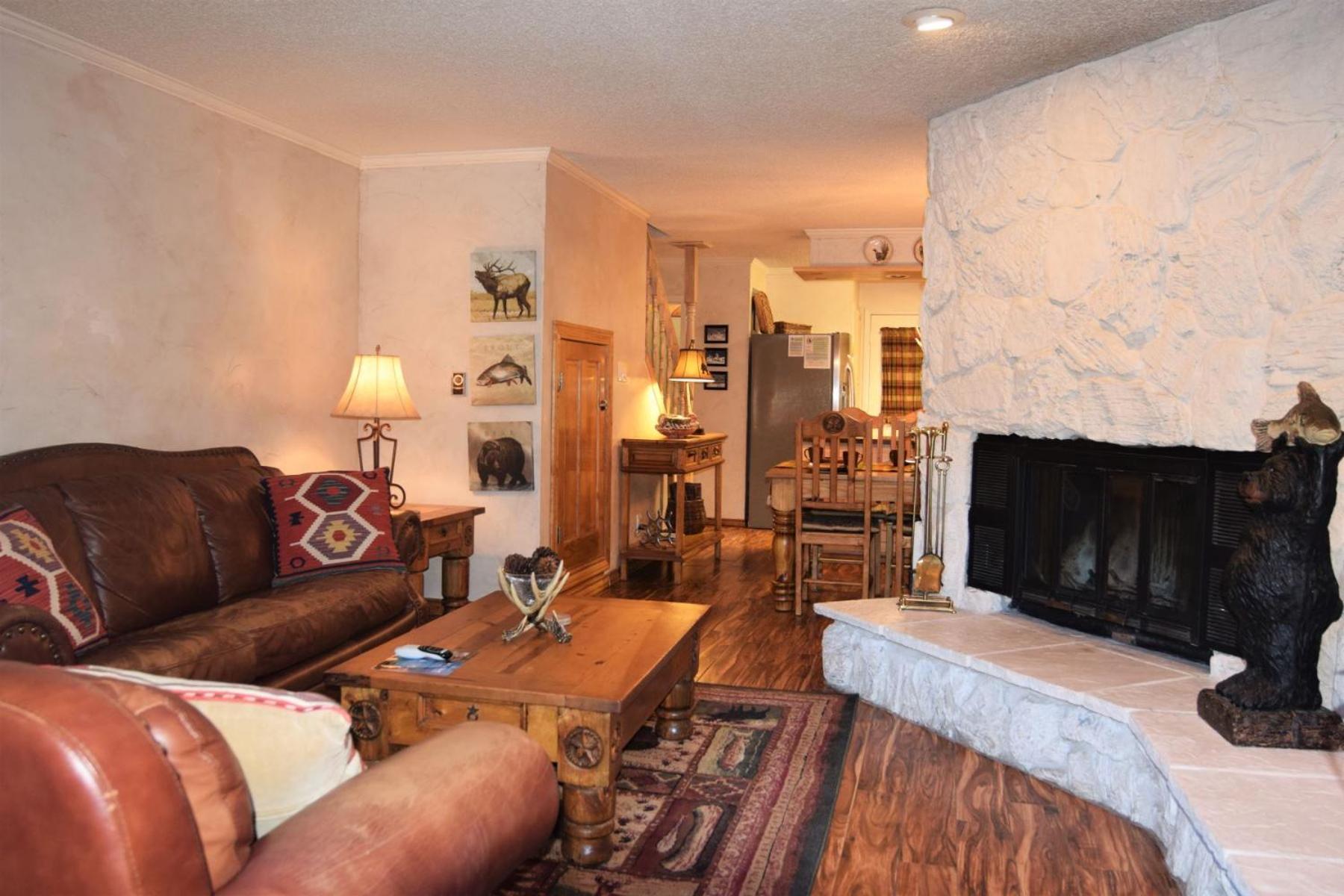 Claim Jumper Townhouse 16 - On The River - Across From The Fishing Ponds - In Town - Near The Ski Area - Fireplace - Wifi - Sate เรดริเวอร์ ภายนอก รูปภาพ